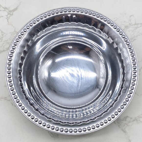Wilton Armetale Flutes Pearls 6 in Round Dipping Bowl Silver Dip Aluminum NEW - Picture 6 of 11